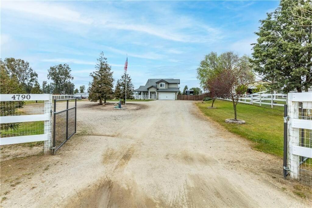Our Farmhouse, Our Place: Cozy And Cute Homestead! Paso Robles Exterior photo
